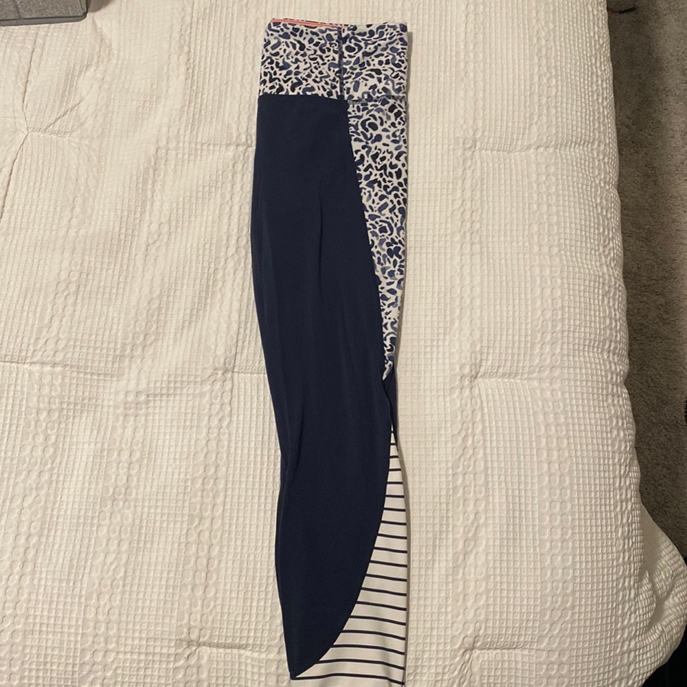 athleta salutation leggings, worn but in good condition